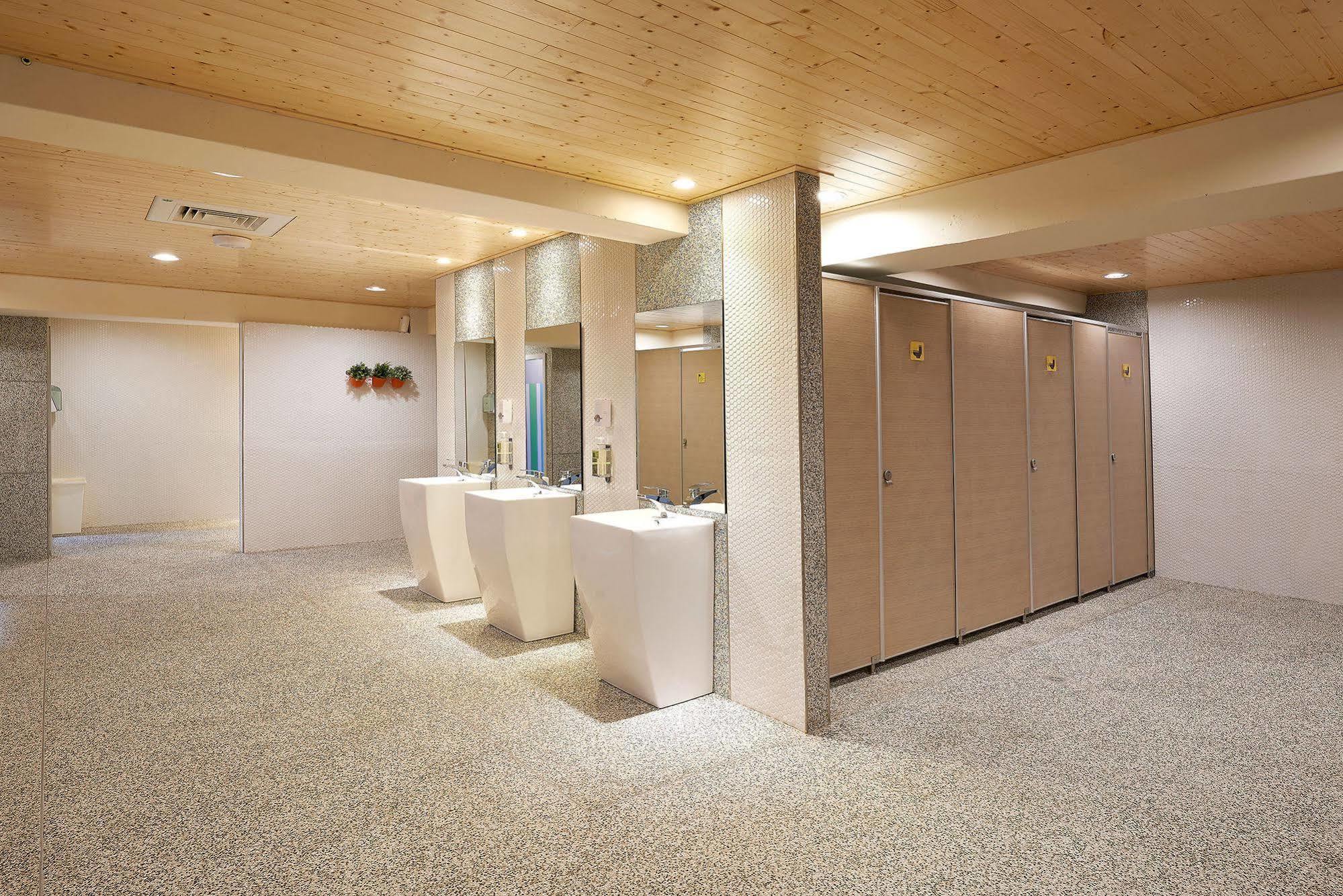 Ease Single Inn Taichung Eksteriør billede